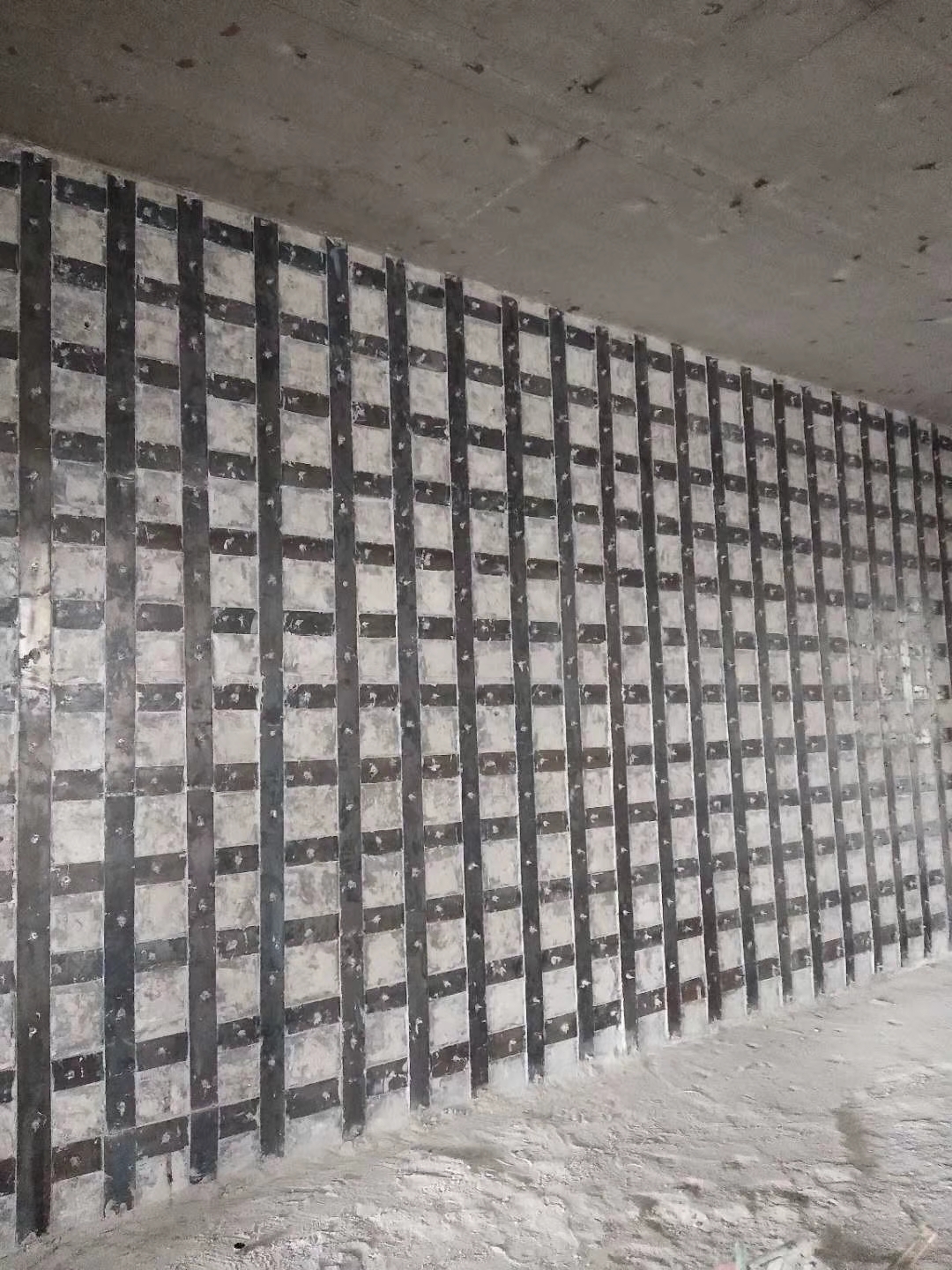 东莞生态园墙面裂缝修补方法